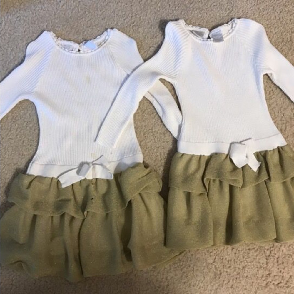 2 girls holiday dresses size 3T and 4T
